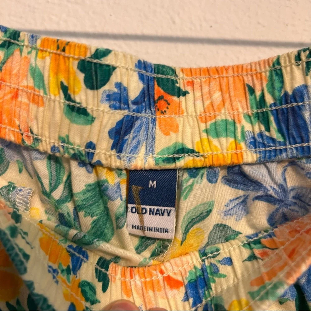 American Eagle / Old Navy Outfit Size Medium - Picture 8 of 11